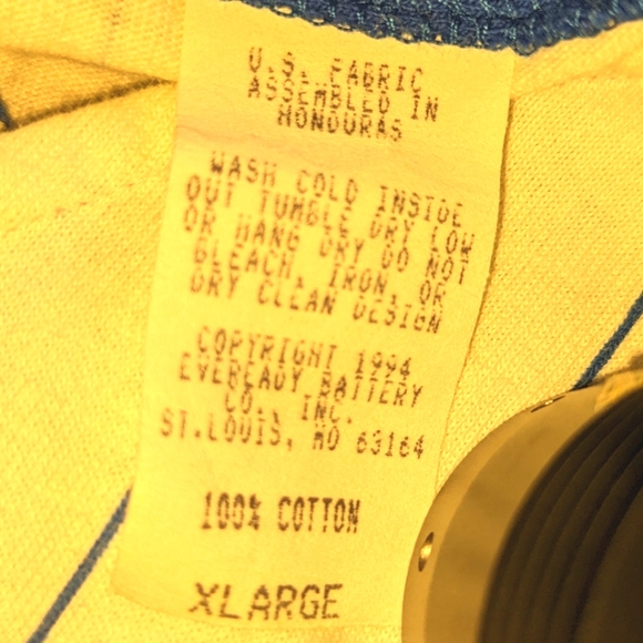 Energizer Bunny Shirt / Baseball Jersey / Vintage Energizer Bunny Button Up - Picture 6 of 8